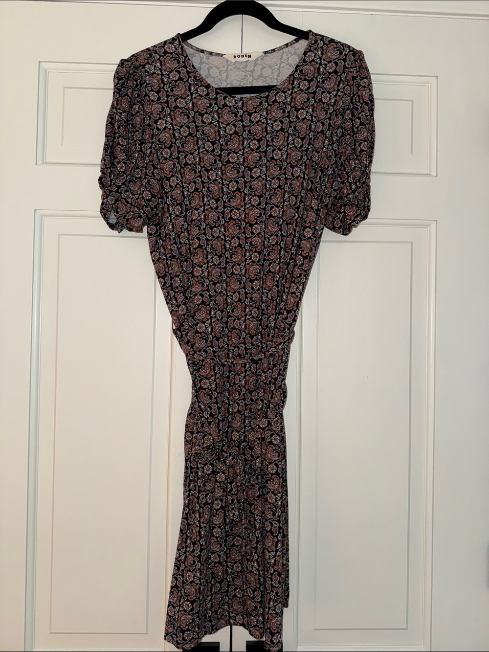 Boden Black Floral Tie-Waist Dress